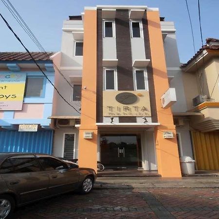 Tirta Mansion Lippo Karawaci Hotell Tangerang Eksteriør bilde
